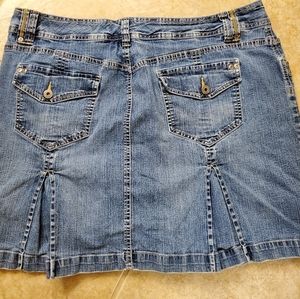 Gloria Vanderbilt denim skort